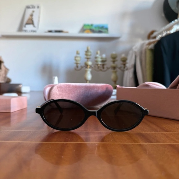 Sunglasses Miu Miu - Picture 3 of 7